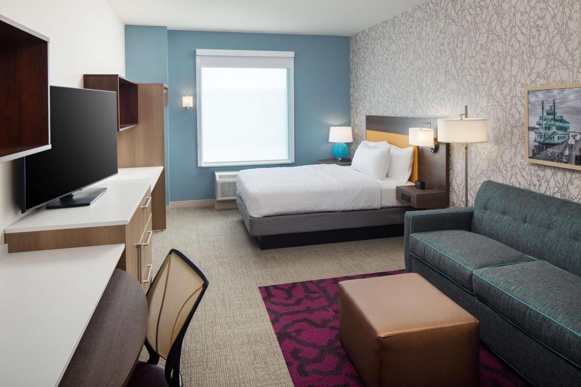 Home2 By Hilton Medical Park Downtown 3*