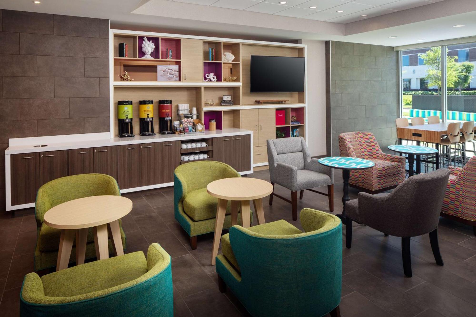 Home2 By Hilton Medical Park Downtown 3*